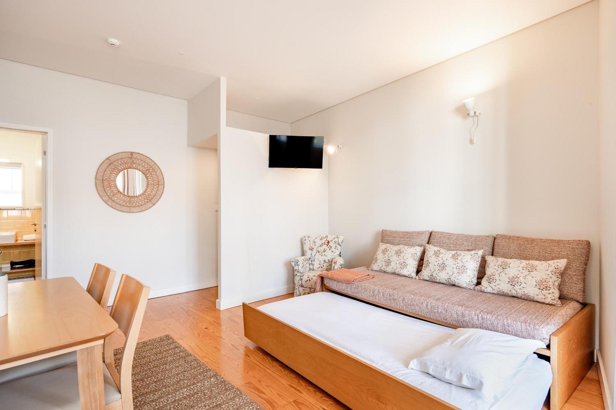 Viva Three Magi Residence OOporto Esterno foto